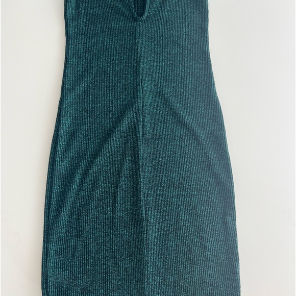 IRIS forest green bodycon ribbed dress - Picture 7 of 11